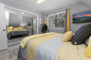 4 quartos, Wi-Fi de cortesia, roupa de cama