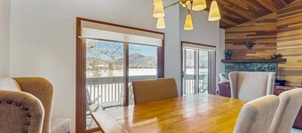 Lodge-Inspired Lakeside Townhouse with  Fireplace - Short Walk to Lifts