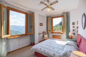 3 slaapkamers, reisbedje, gratis wifi