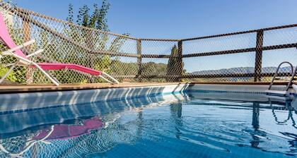 CILIEGI, apartment with Private swimming pool
