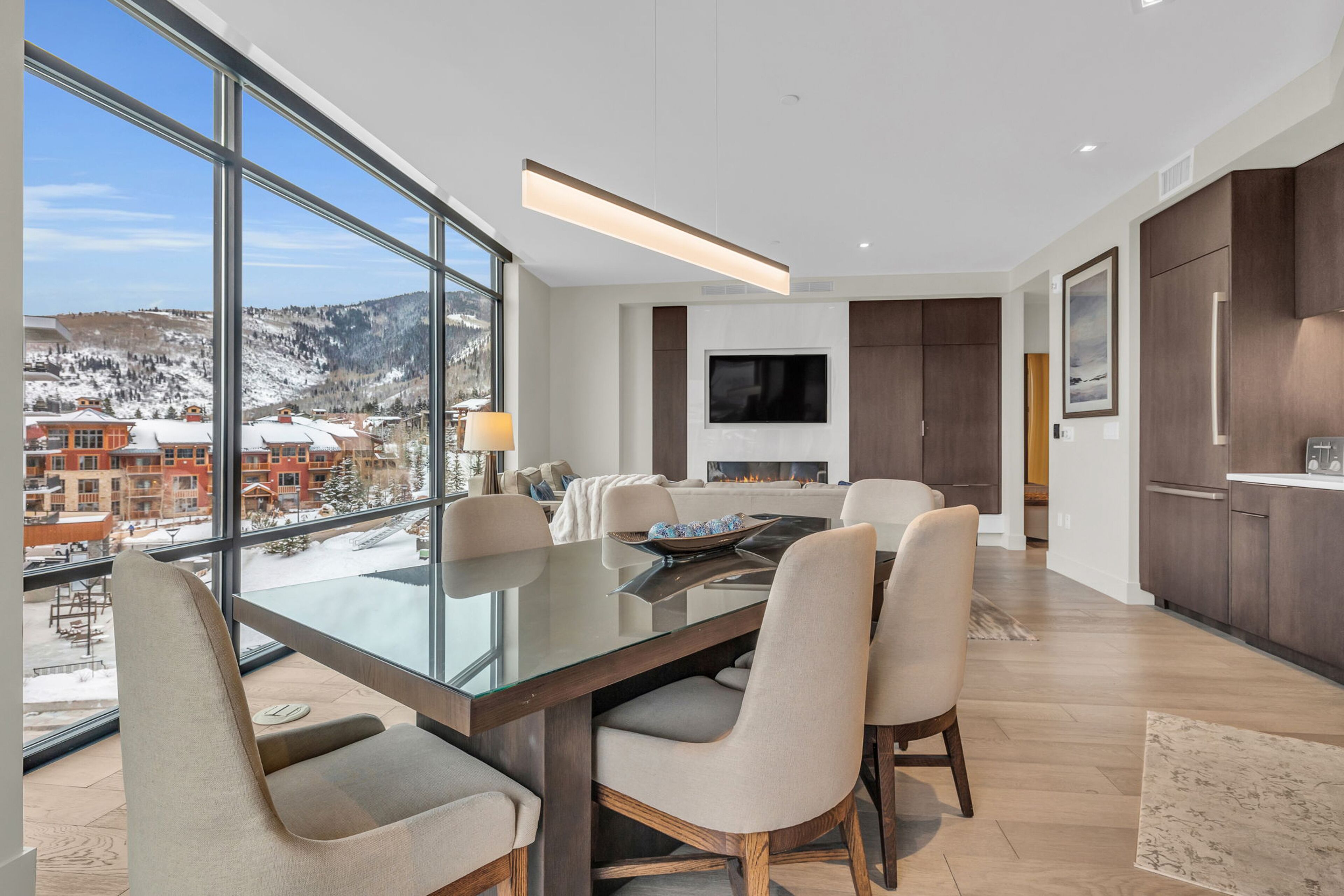 All-suite, ski-in/ski-out bliss with heated pool, hot tubs & fitness center