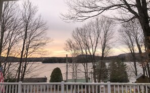 Property grounds - Updated Camp- 5 min  to Old Forge, 1st Lake views (Old Forge)