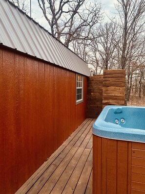 Bain à remous extérieur