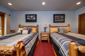 4 chambres, bureau, Wi-Fi gratuit, draps fournis