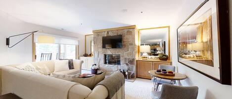 TV, fireplace, DVD player, books