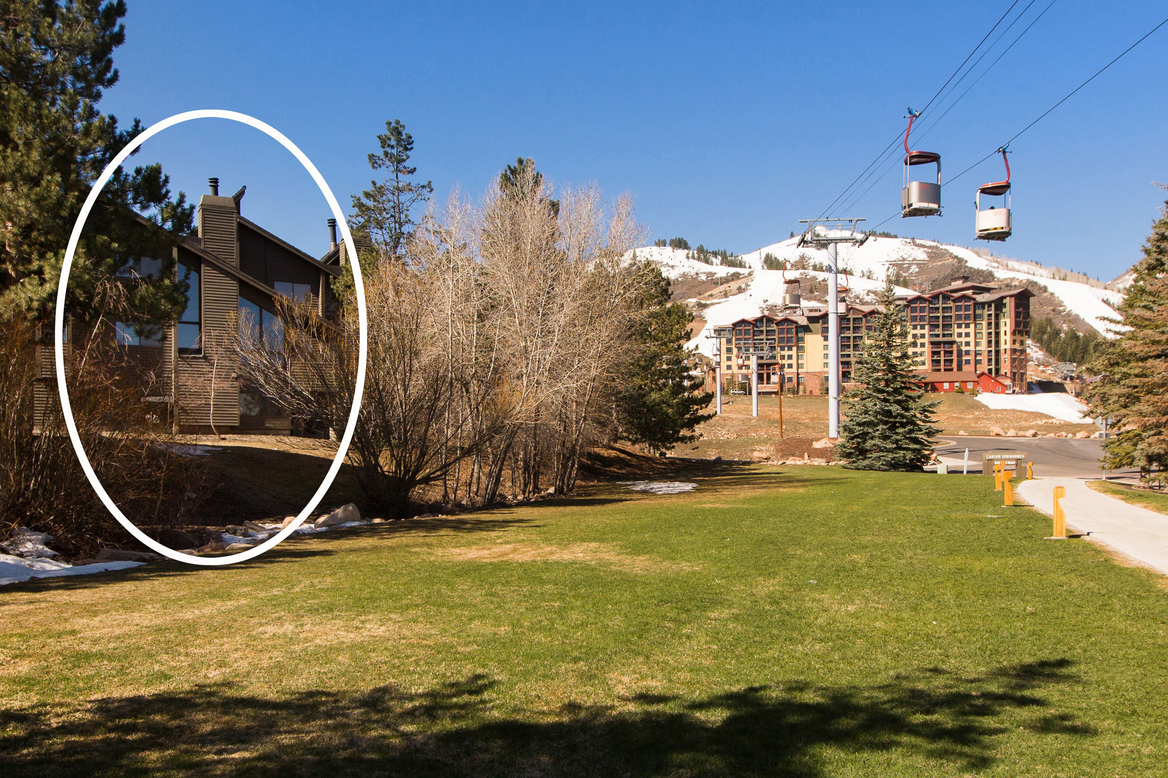 At the Base of Canyons Resort Spacious and Spectacular – Sleeps 10