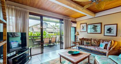 Oceanfront All-Suite Escape with AC & Pool | Steps to Sand | Walk to Dining