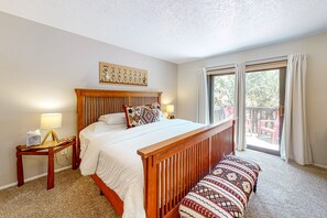 4 bedrooms, WiFi, bed sheets