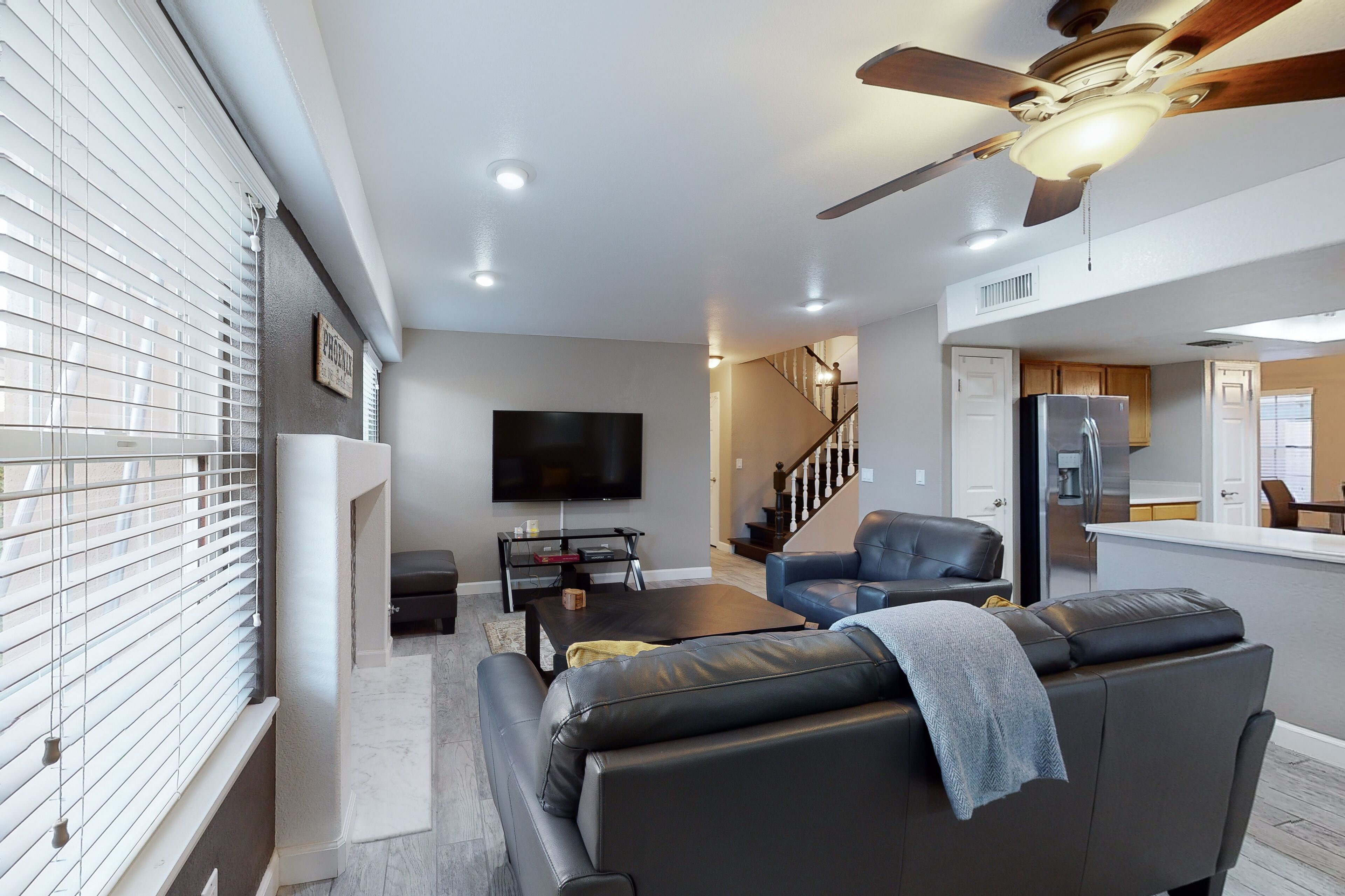 Villa with private pool, spa, outdoor kitchen, firepit, foosball, & lake access