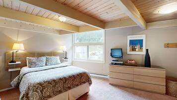 2 bedrooms, internet, bed sheets