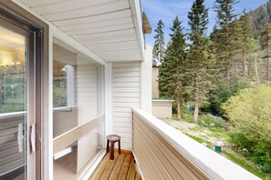 Property grounds - Sierra Del Sol | Fantastic Ski-In, Ski-Out Retreat with Loft & Views (Taos Ski Valley)