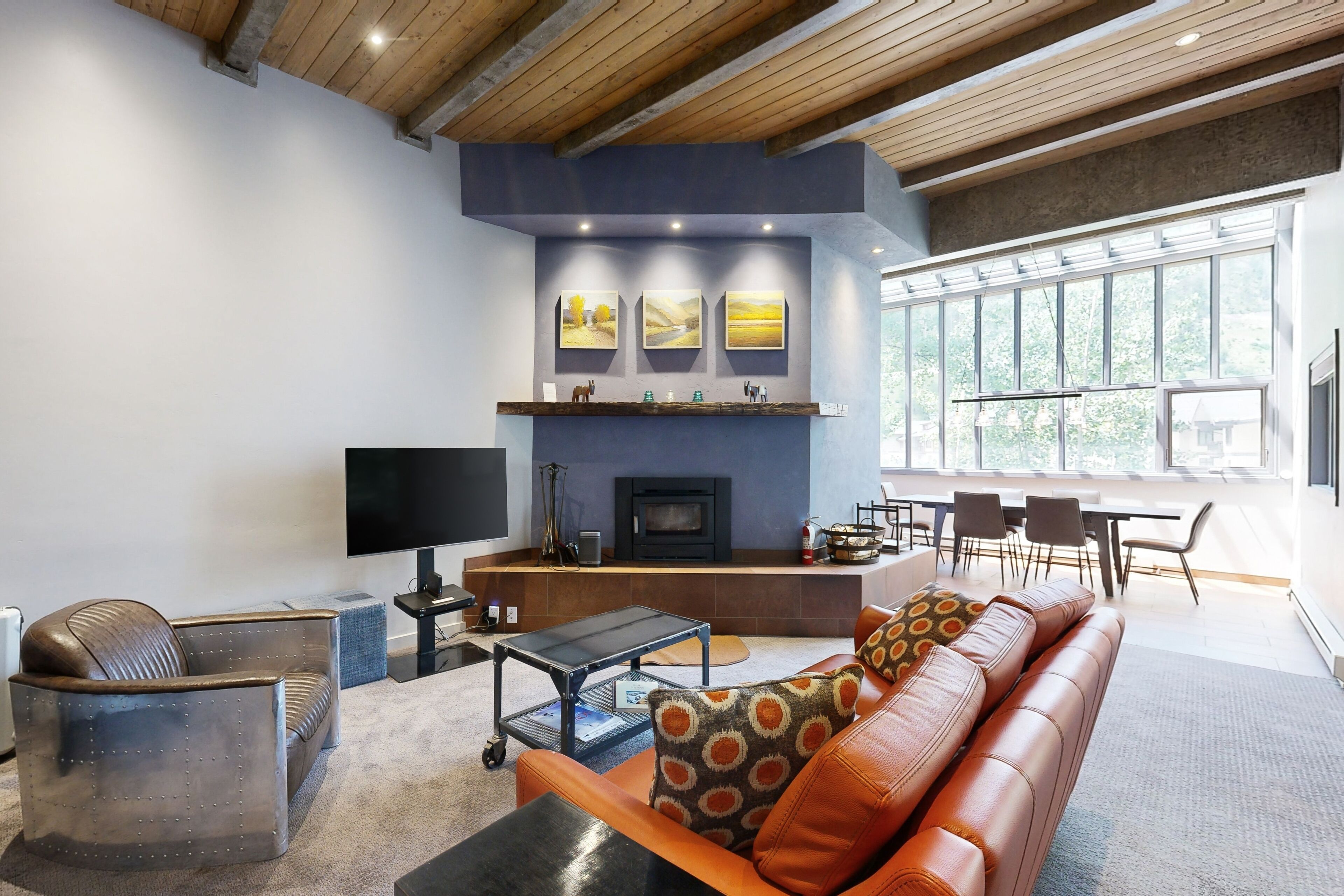 Steps to Slopes Designer Ski Condo w/ Balcony, Fireplace & Covered Parking