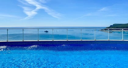 Dreams of the Sea/Ocean Dreams Sesimbra. Sea view.