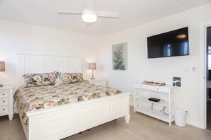 1 quarto, escrivaninha, ferros/tábuas de passar roupa, Wi-Fi de cortesia