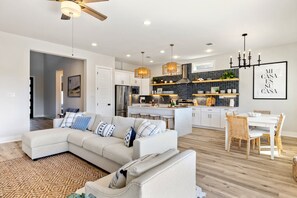 Smart TV, tavolo da calcetto