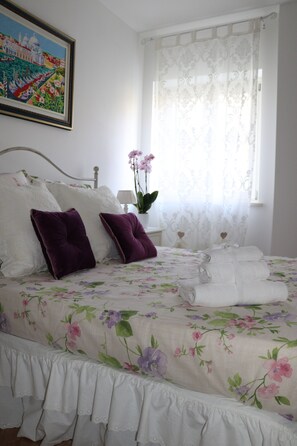 2 Schlafzimmer, Bügeleisen/Bügelbrett, Reisekinderbett, kostenloses WLAN