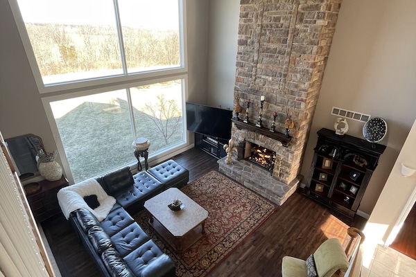 Great room from 2nd floor.