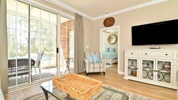 2 quartos, ferros/tábuas de passar roupa, Wi-Fi, roupa de cama