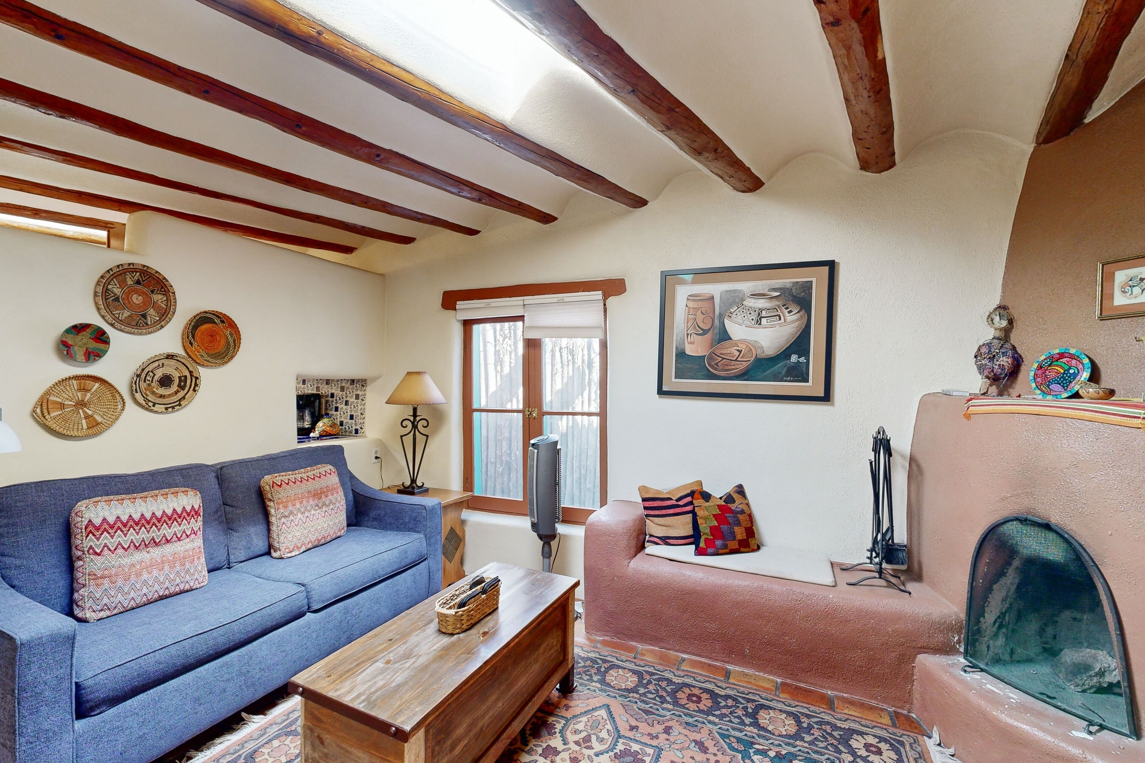 Historic Eastside Adobe Casita w/ Garden Patio - 2 Blocks to Downtown