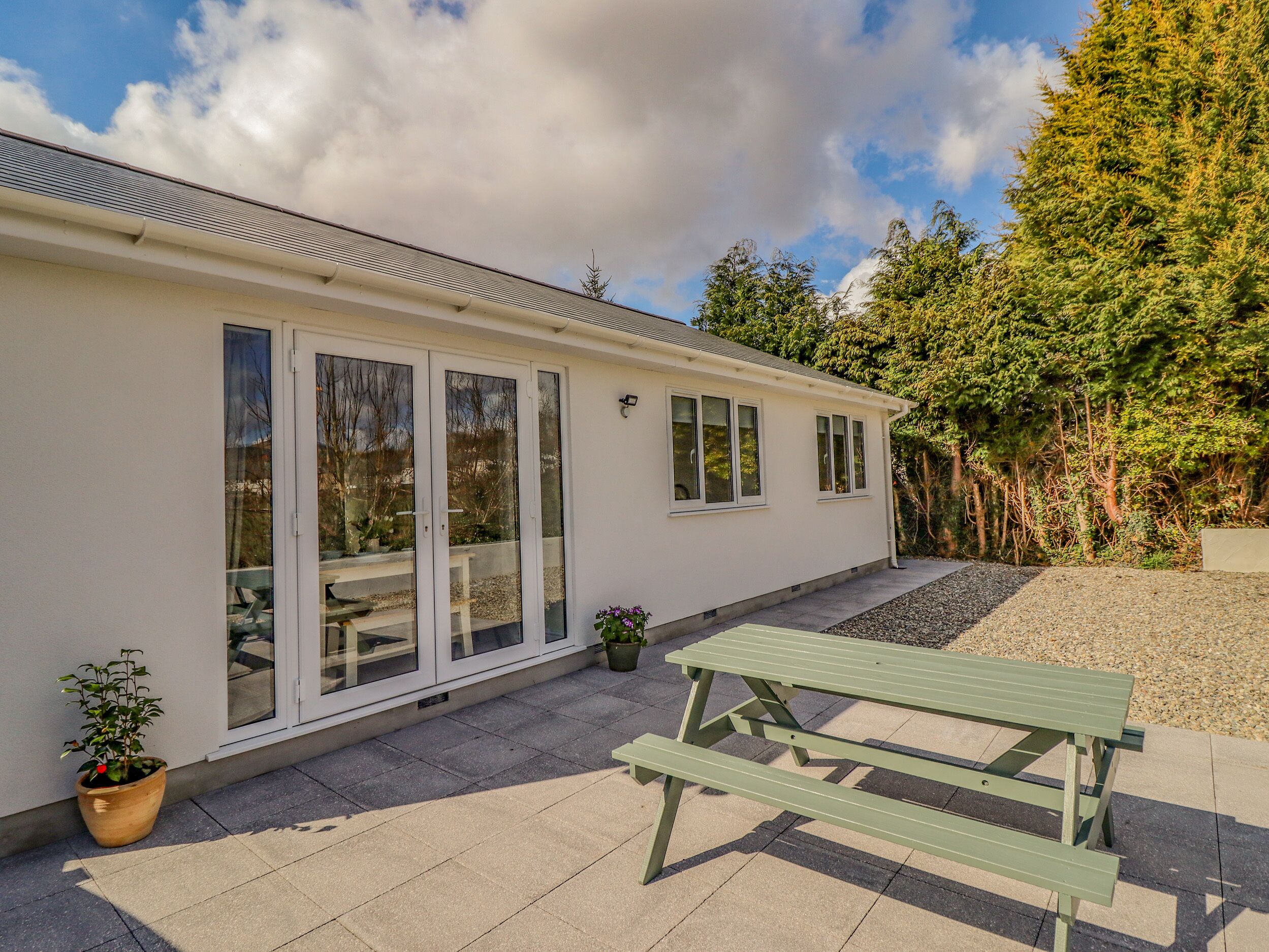 Cottage | Property grounds