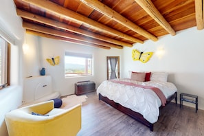 3 habitaciones, internet y ropa de cama