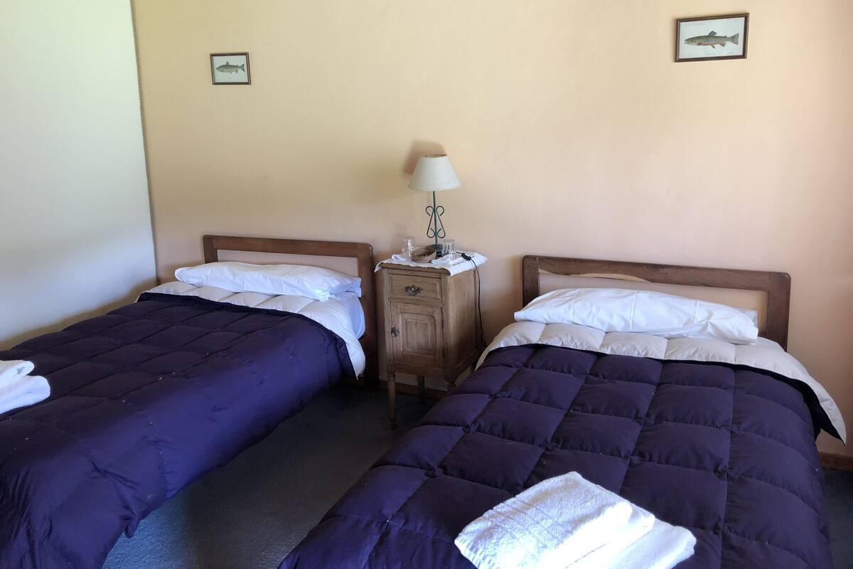 Classic-Doppel- oder -Zweibettzimmer