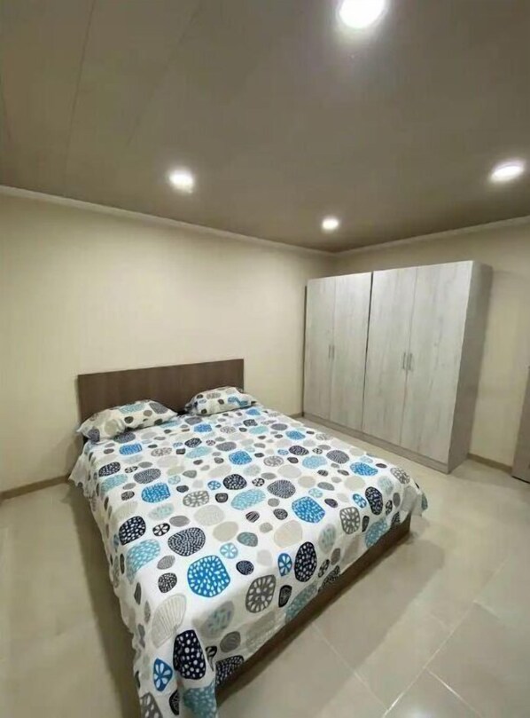 1 bedroom