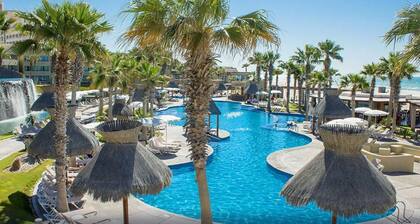 Beautiful location, with every amenity. You wont want to leave!