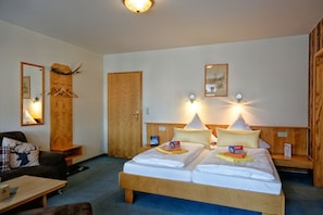 1 bedroom, hypo-allergenic bedding, down duvets, blackout curtains