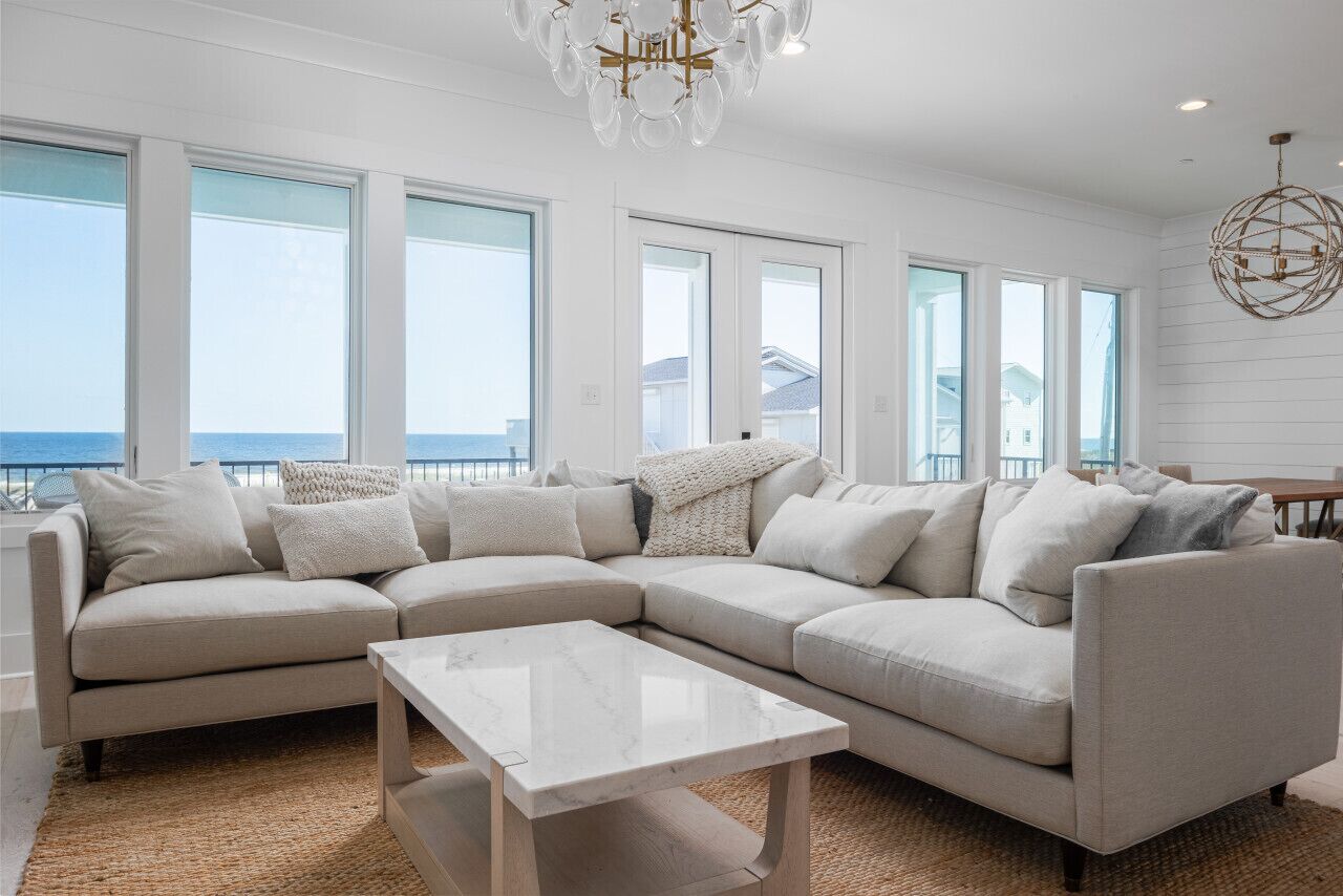 Waterfront Masterpiece - 7 bd 7 bath - sleeps 18 - Private Beach Access and Private Pool