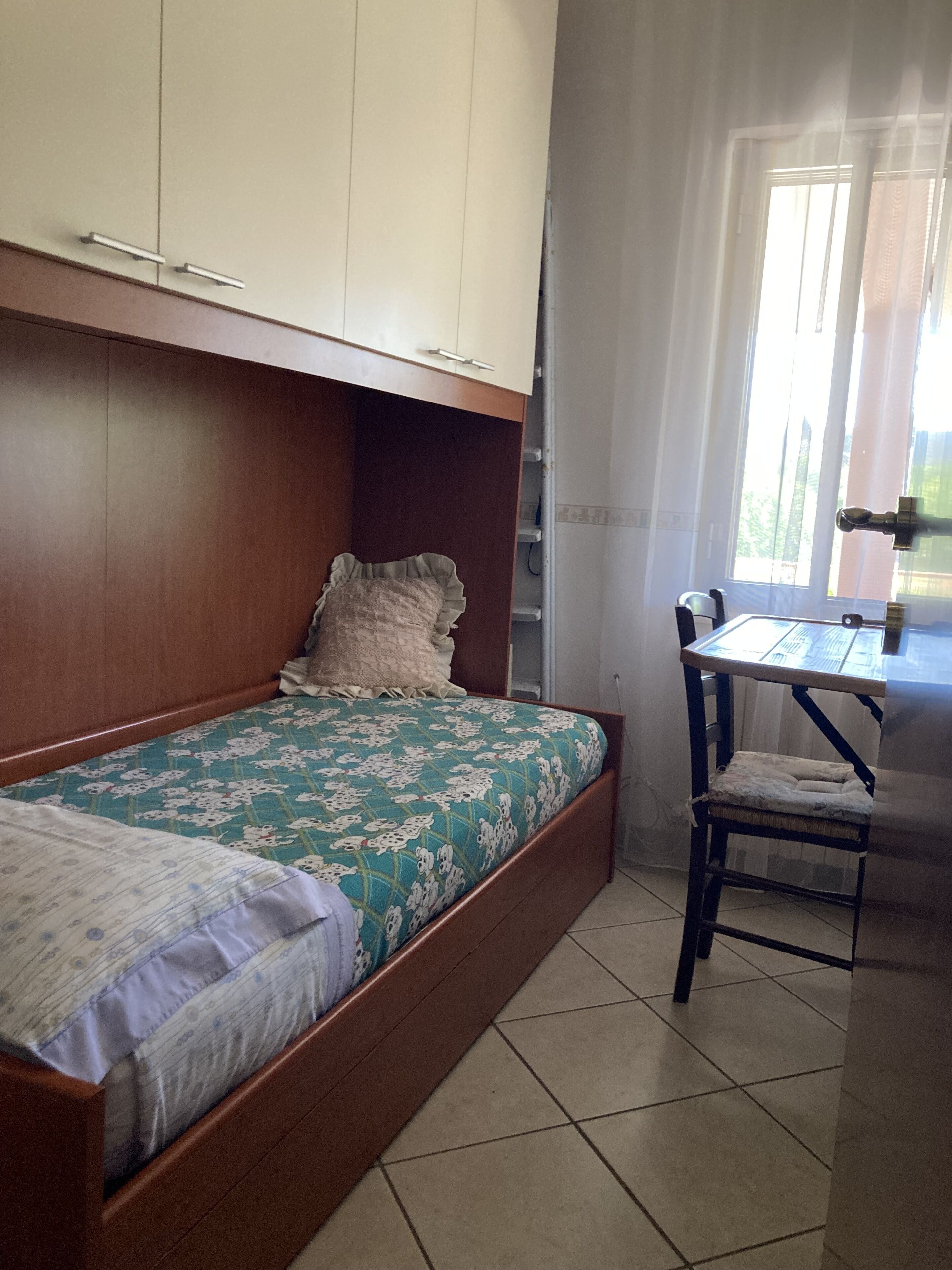 Sara's Cottage among the Olives