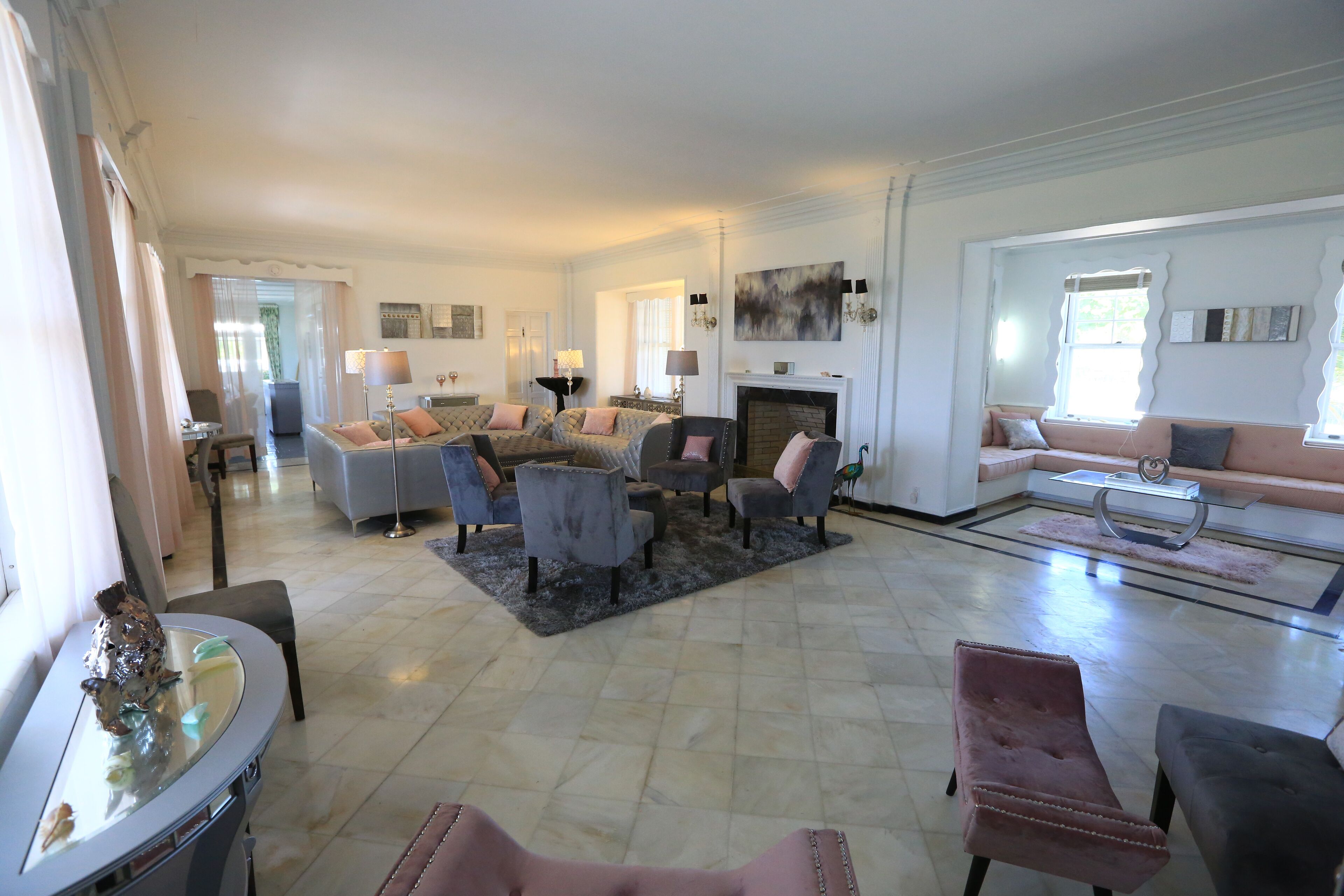 BEAUTIFUL SANTUARY PRIVATE ISLAND CONNECTED BY BRIDGE TO KEY WEST