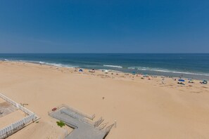 Na praia