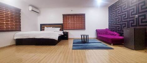 1 bedroom, free WiFi, bed sheets