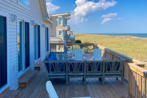 Oceanfront home with beach access, huge decks & pool table - great for groups