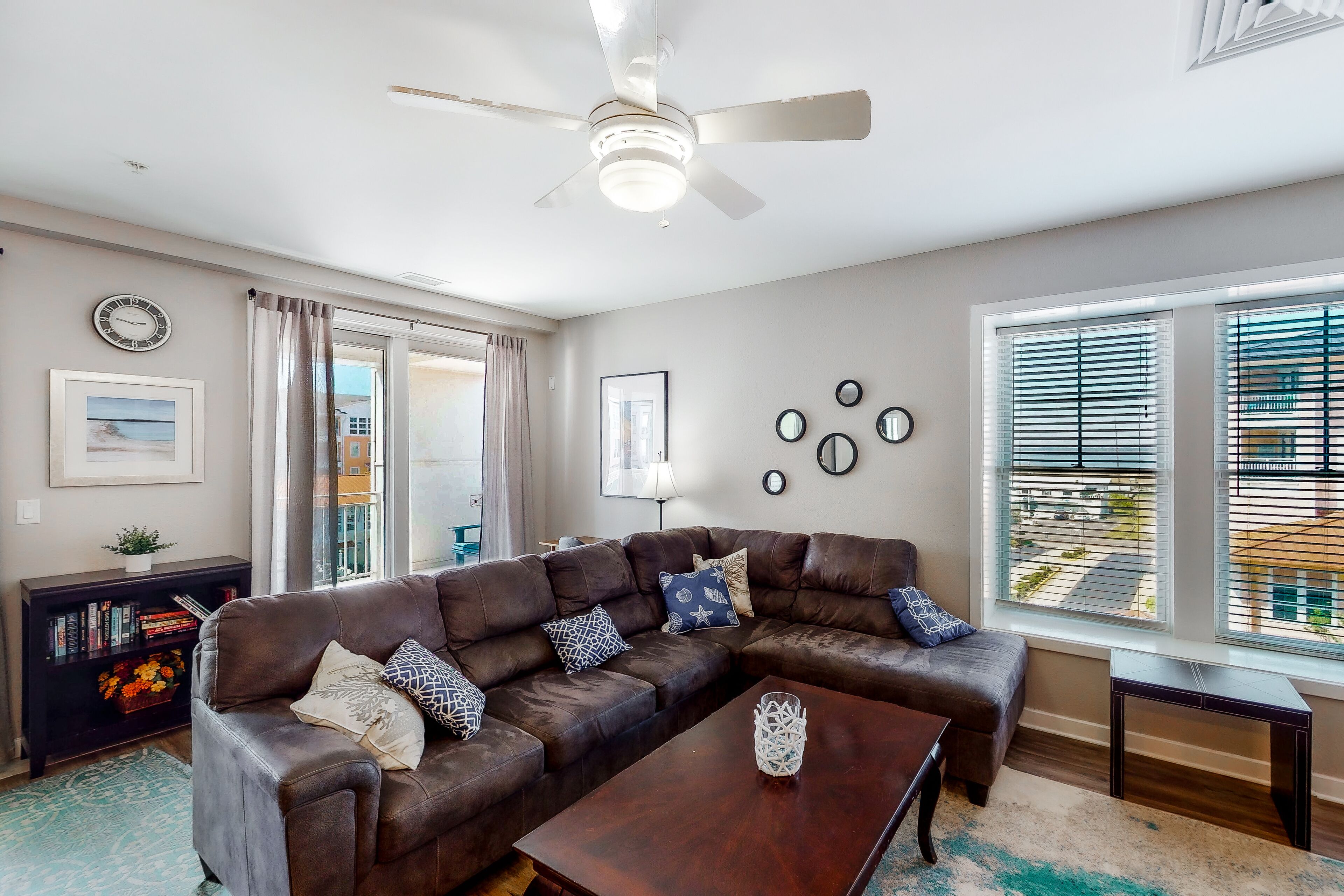 3rd-floor ocean view condo with on-site outdoor pool, gas grills & fitness center