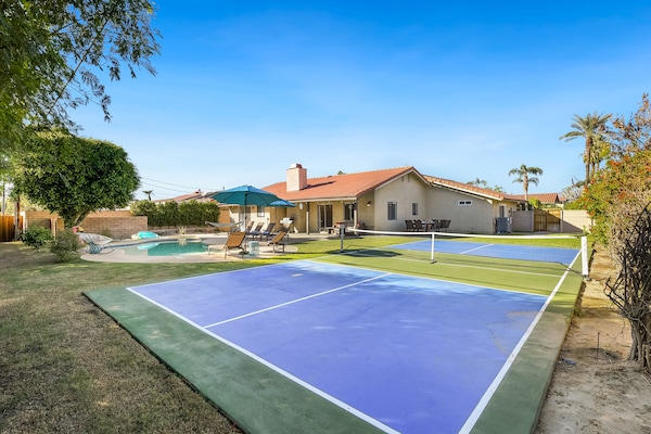 Sportplatz
