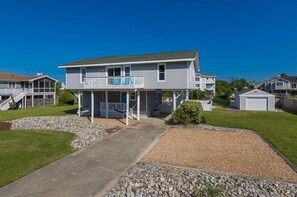 Exterior - Canal-front home w/private pool, hot tub, fishing dock, walk to the beach,2 dogs (Virginia Beach)