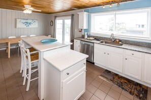 Fridge, microwave, oven, stovetop - Oceanside beach house with private hot tub & pool, spacious deck, games, W/D, AC (Virginia Beach)