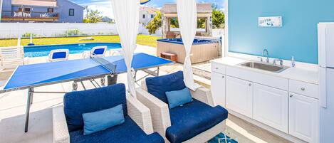 Restauration extérieure