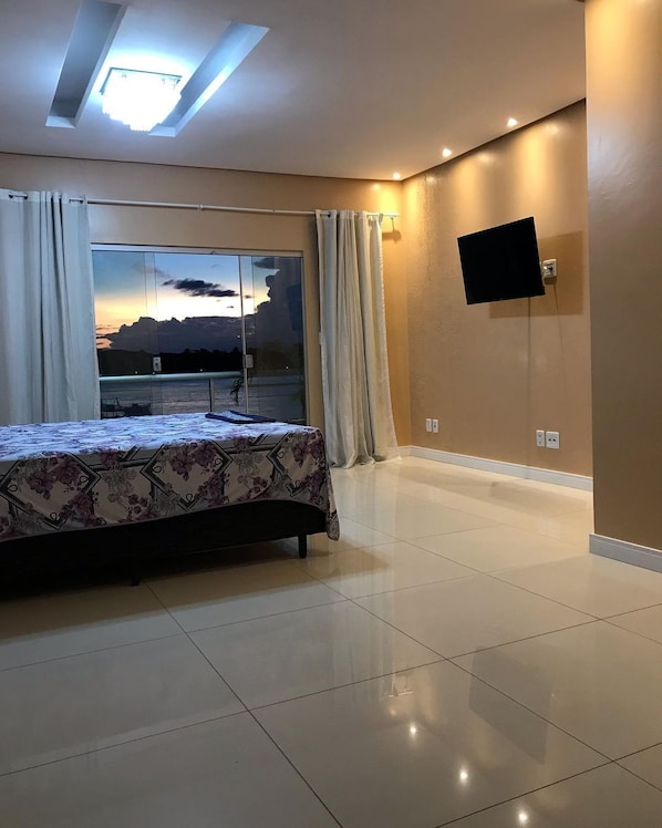 Wi-Fi gratuit, draps fournis