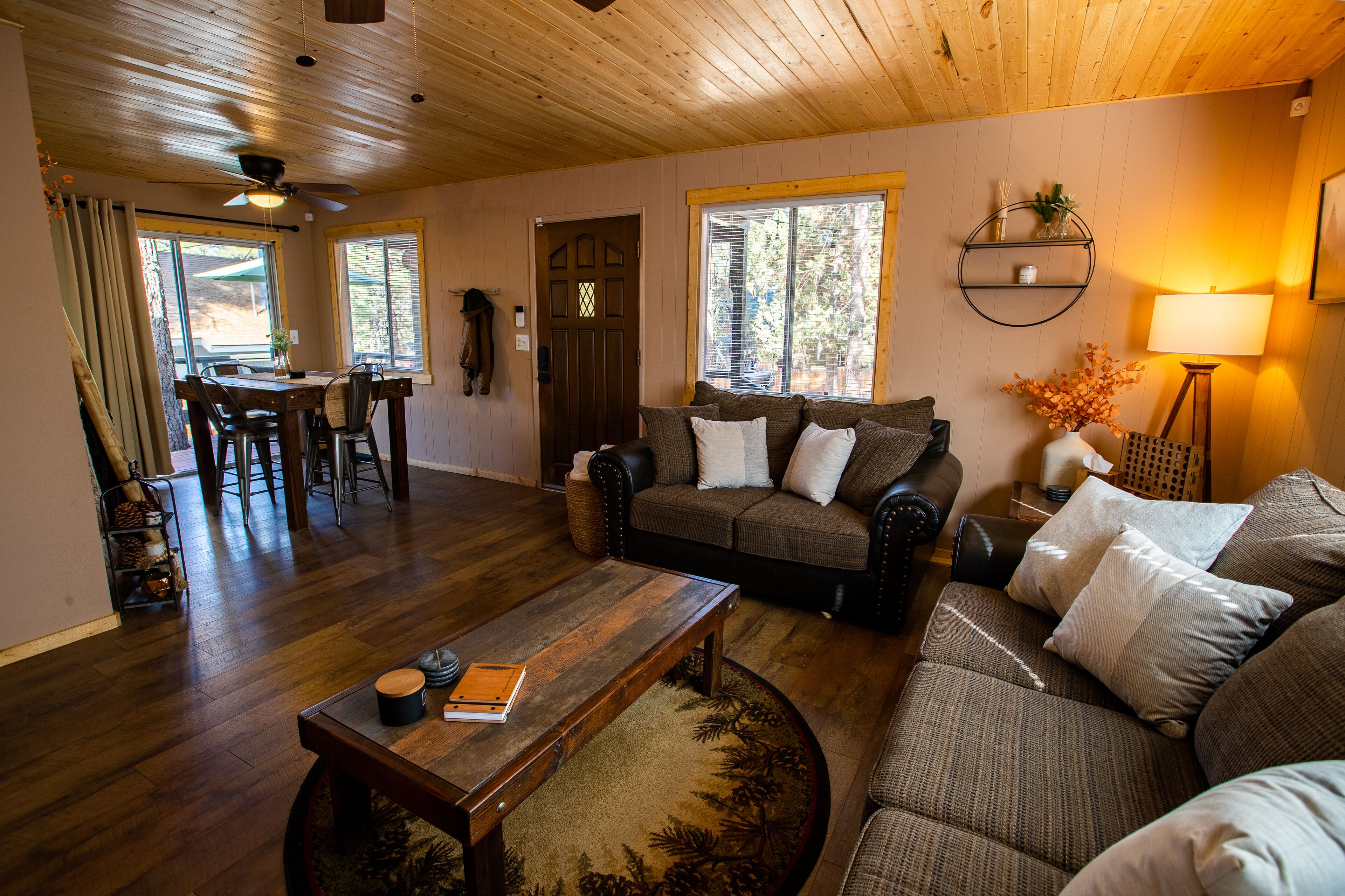 智能电视、壁炉