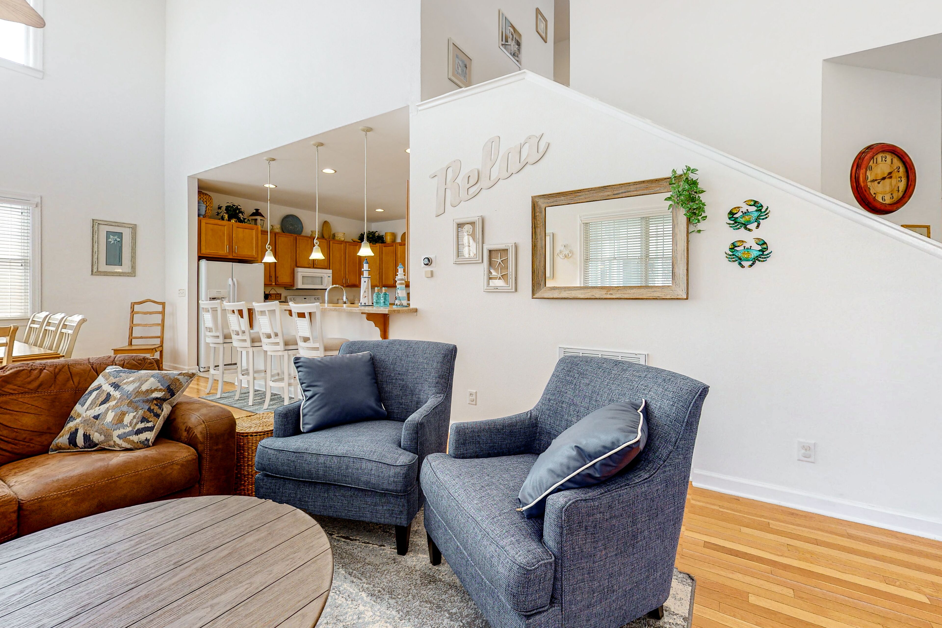 Bayside Resort Golf Club getaway with fireplace, game room, screened porch & W/D