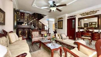 32-inch flat-screen TV with cable channels, TV