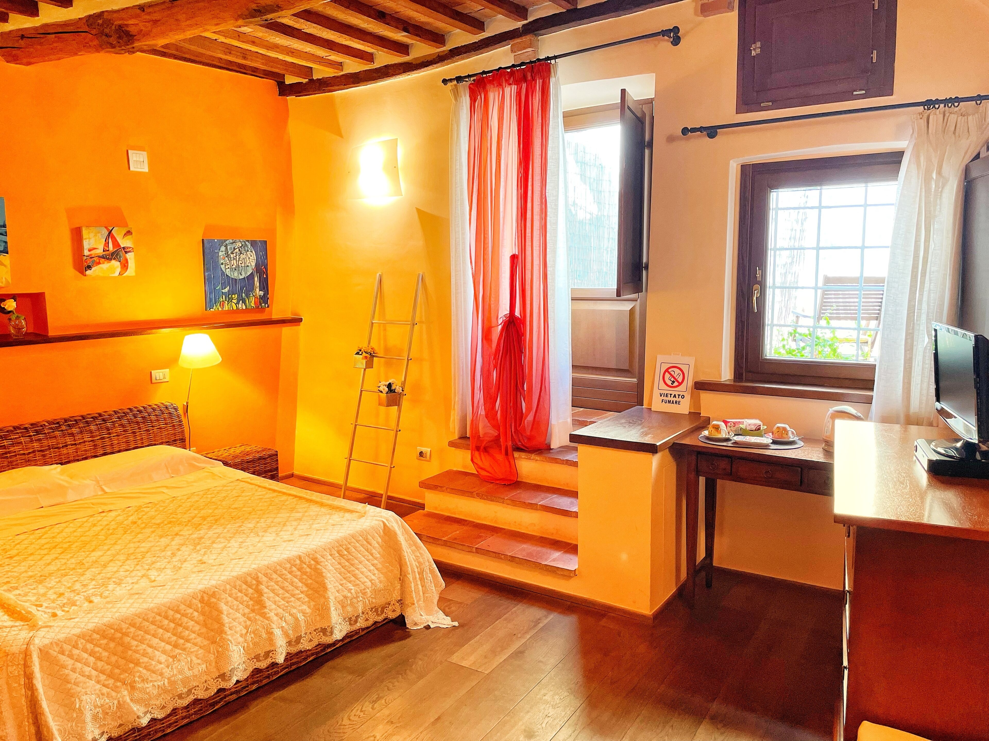 Comfort Room | Premium bedding, minibar, individually furnished, desk