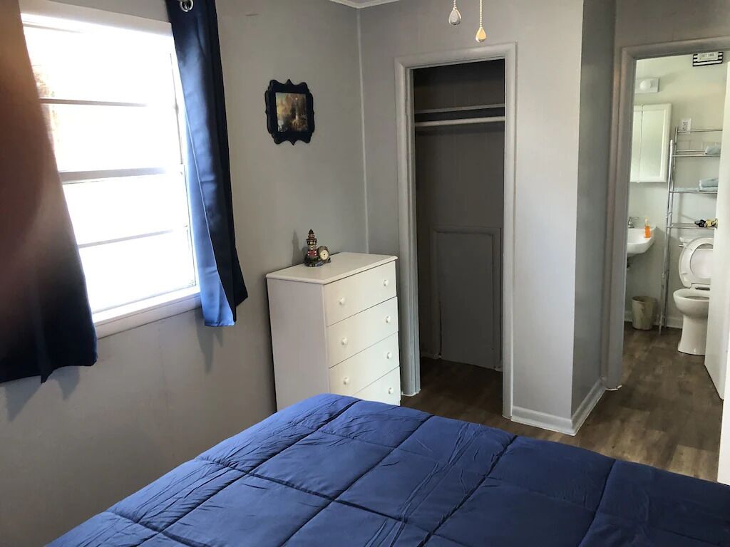 Waterfront 1 Bedroom/Cabin J/New Remodeled