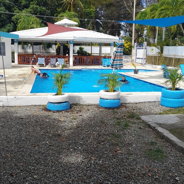 Piscine extérieure