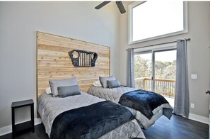 2 bedrooms, free WiFi, bed sheets