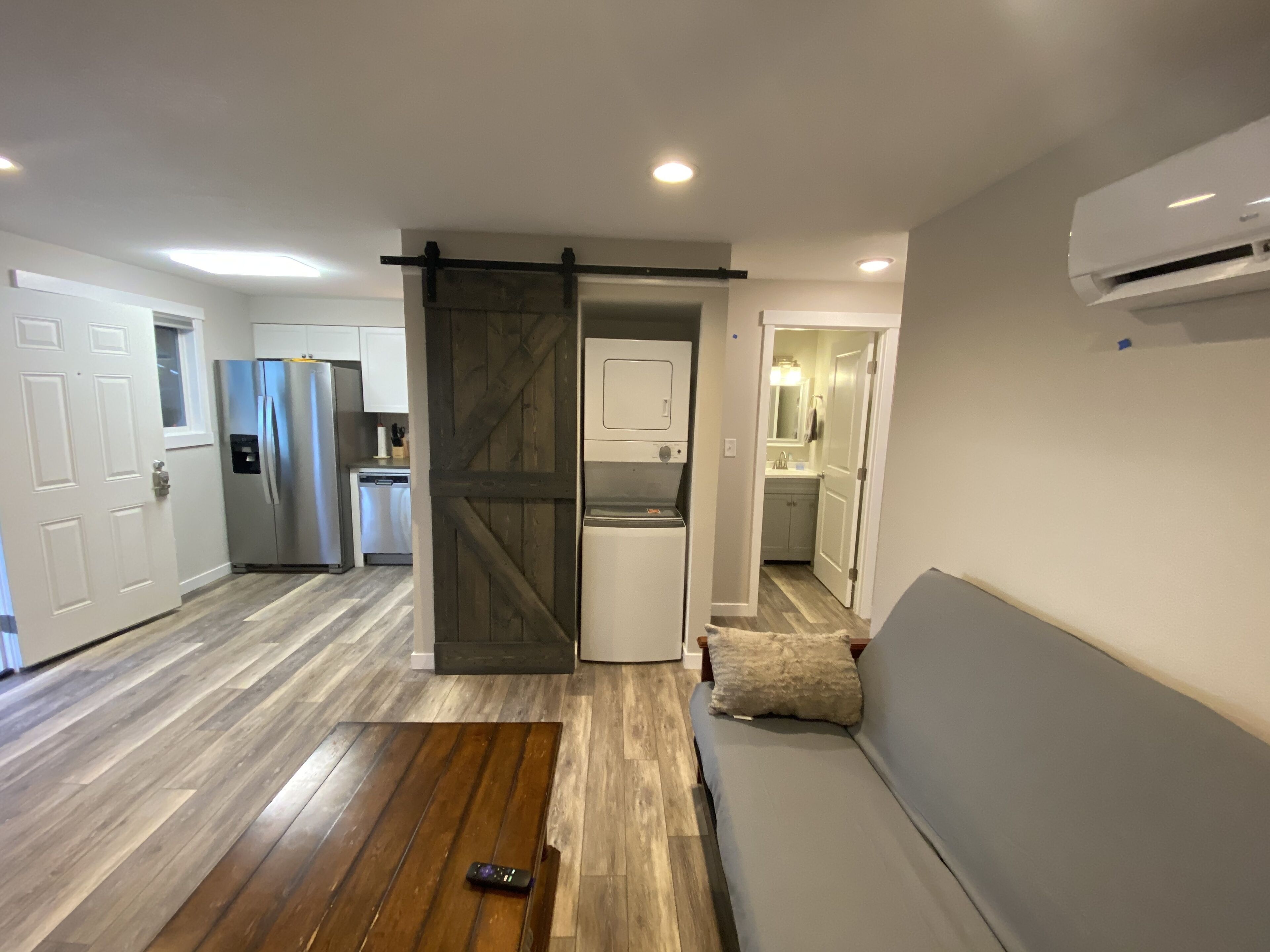 💎 Great Find, 5 min to Browns Park 🛹💦🏀🏐1