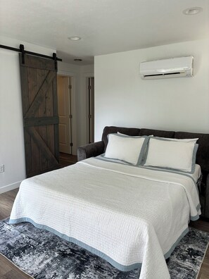 1 bedroom, free WiFi, bed sheets, wheelchair access